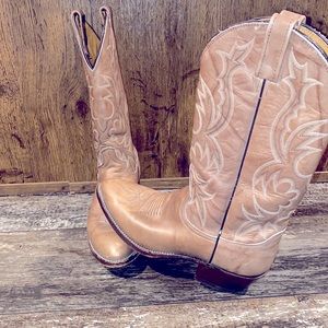 Men’s Dan post size 8.5D made in USA western cowboy boots in EUC